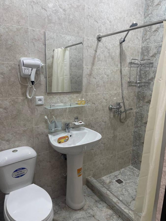 Art Inn Hotel Tashkent Bagian luar foto
