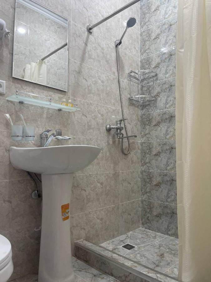 Art Inn Hotel Tashkent Bagian luar foto