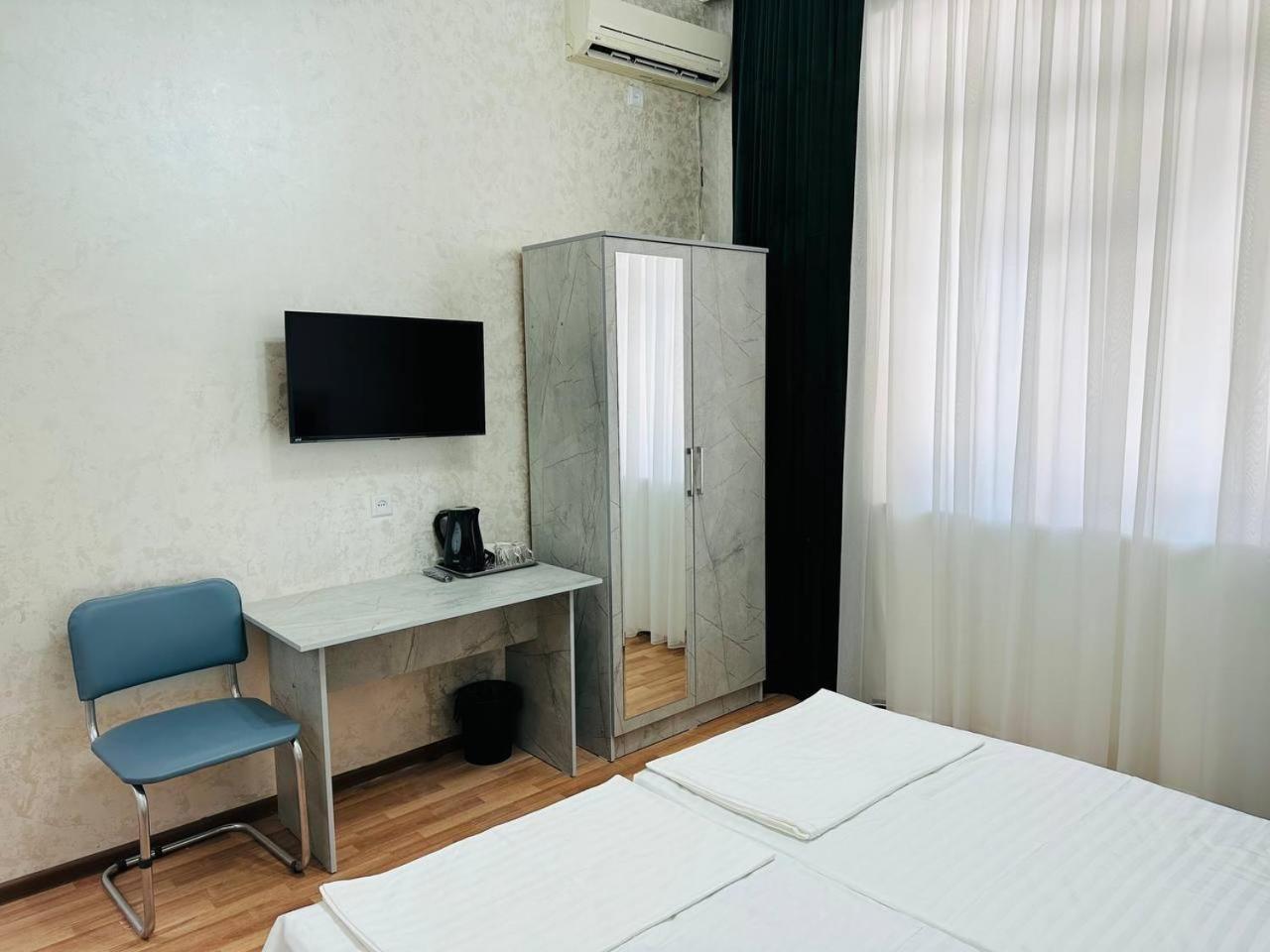Art Inn Hotel Tashkent Bagian luar foto