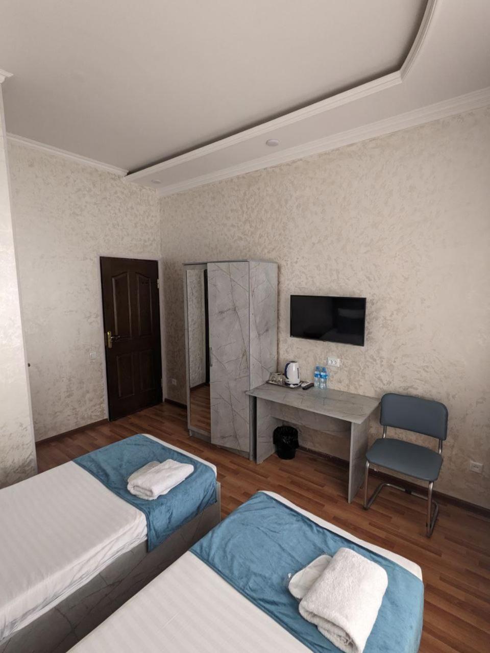 Art Inn Hotel Tashkent Bagian luar foto