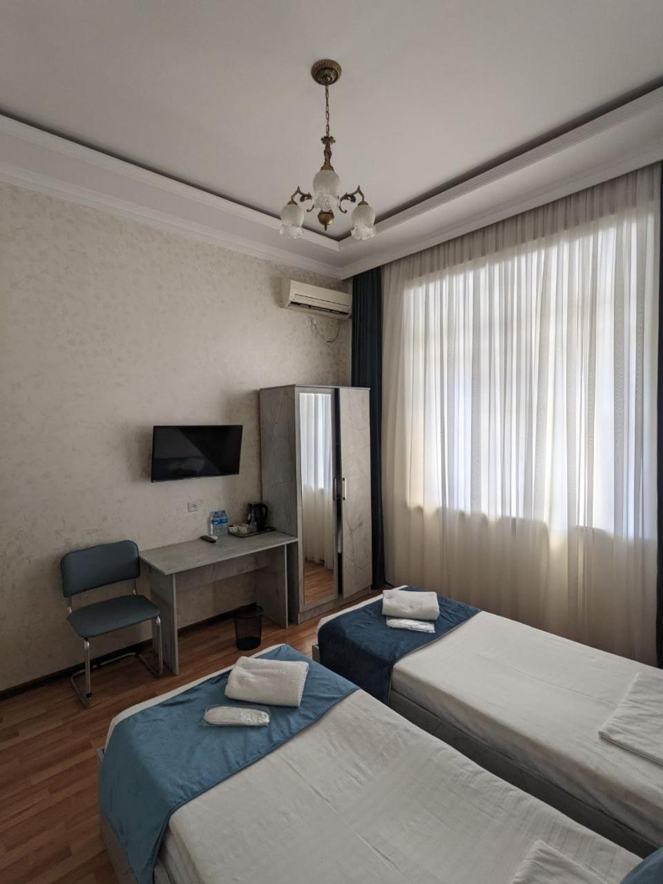 Art Inn Hotel Tashkent Bagian luar foto