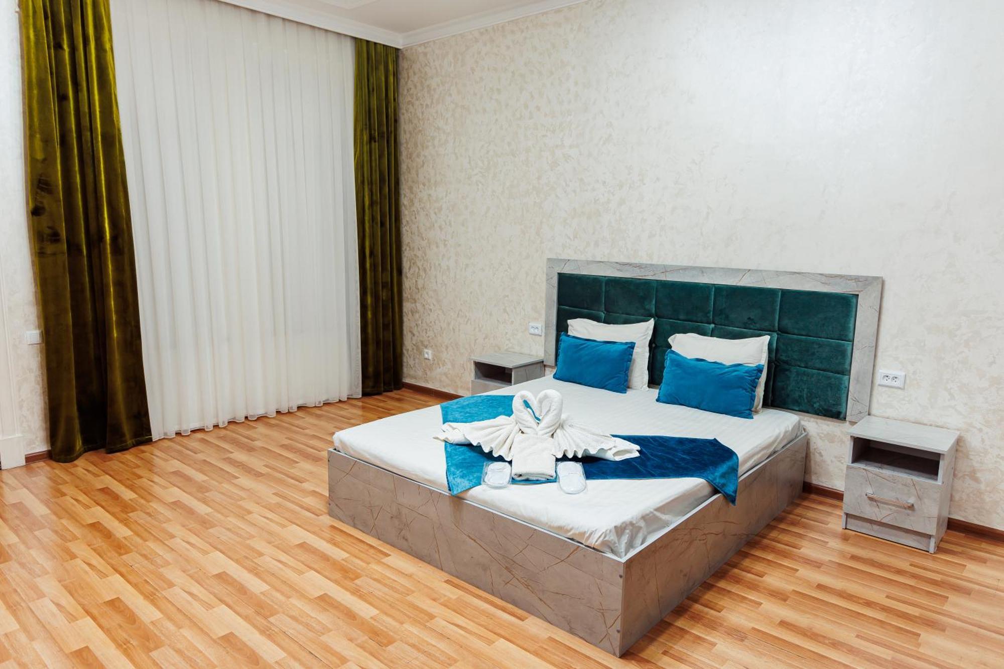 Art Inn Hotel Tashkent Bagian luar foto