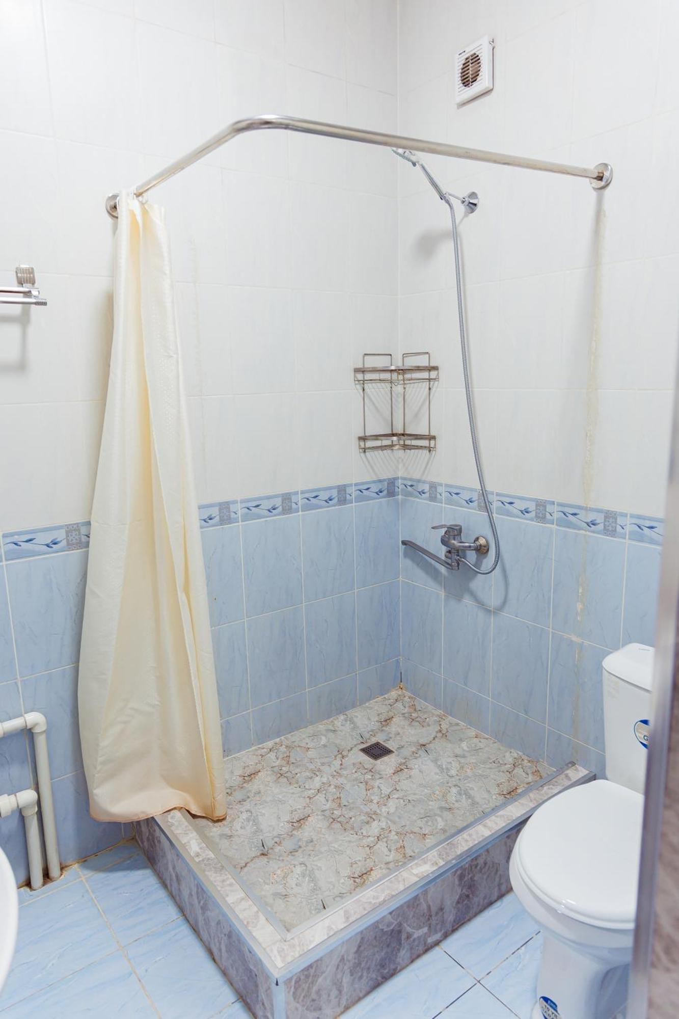 Art Inn Hotel Tashkent Bagian luar foto