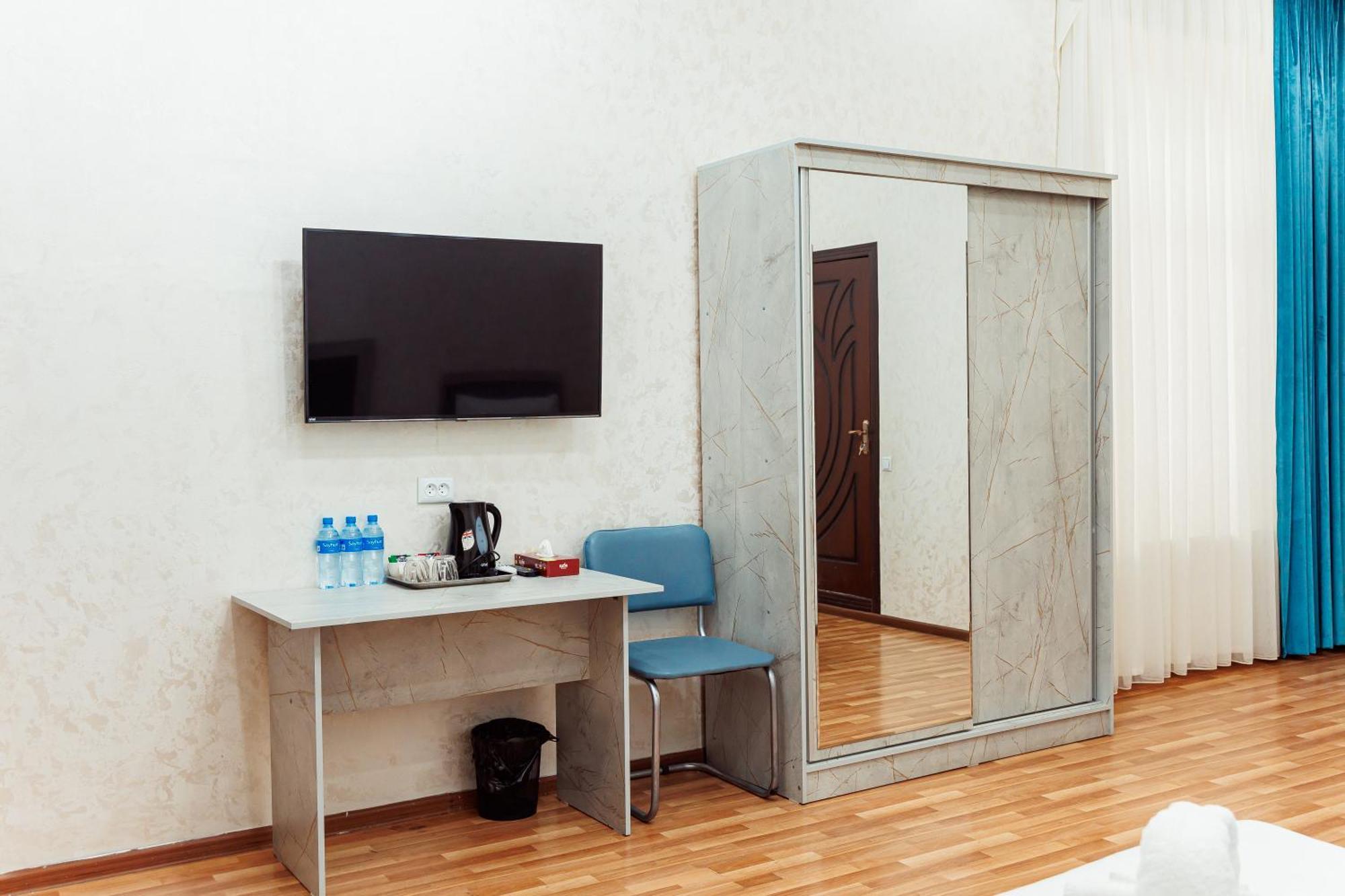 Art Inn Hotel Tashkent Bagian luar foto
